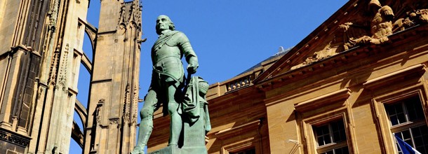 « La place d’Armes de Metz » un ouvrage de référence « La place d’Armes de Metz » un ouvrage de référence